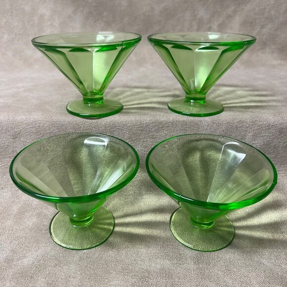 Vintage Federal Uranium Green Depression Glass Sherbets Dessert 4 Ribbed Optic - Picture 7 of 8